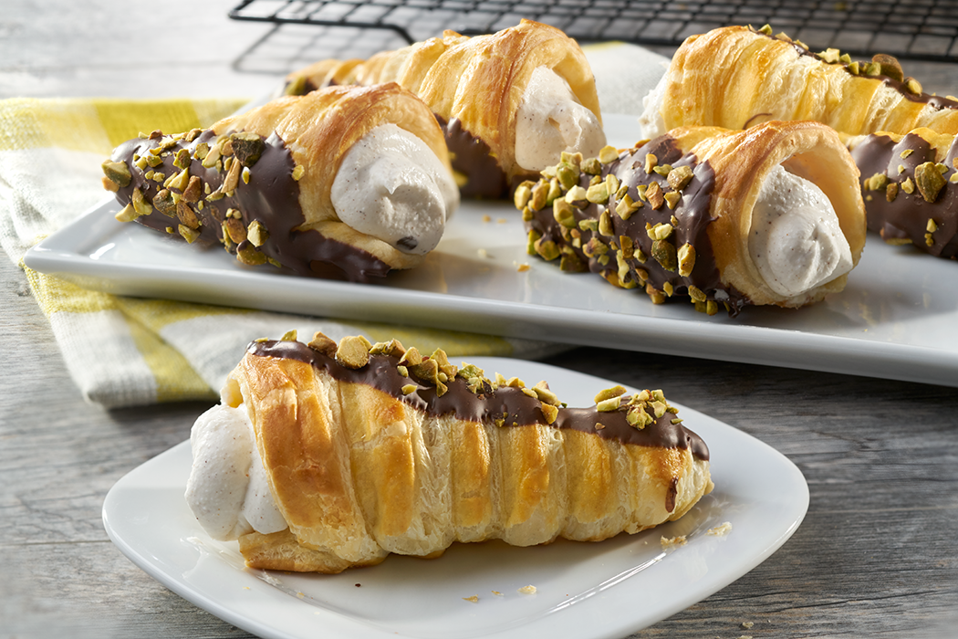 Puff Pastry Cannoli Cones.